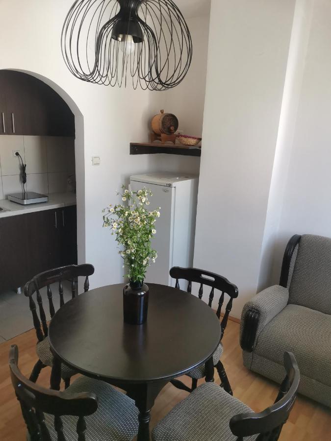 Apartmán Faris Donji Milanovac Exteriér fotografie