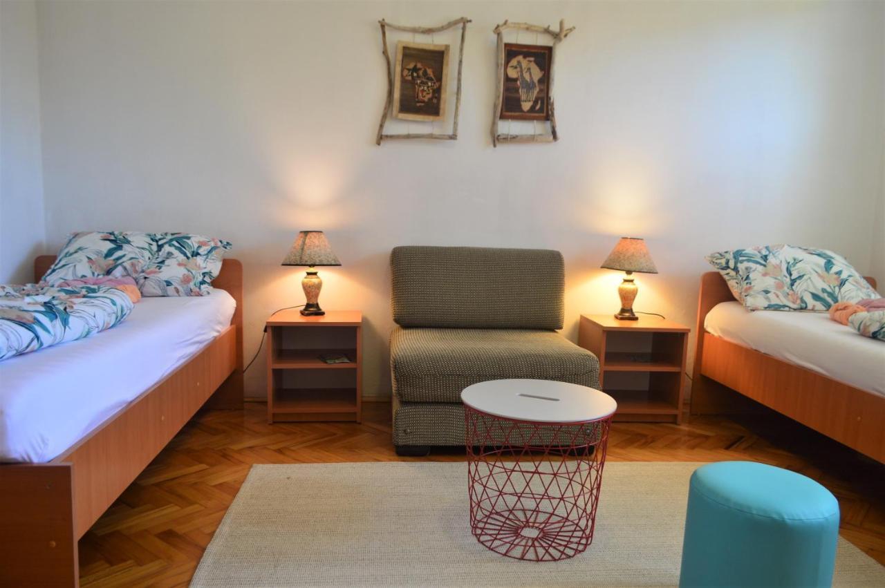 Apartmán Faris Donji Milanovac Exteriér fotografie