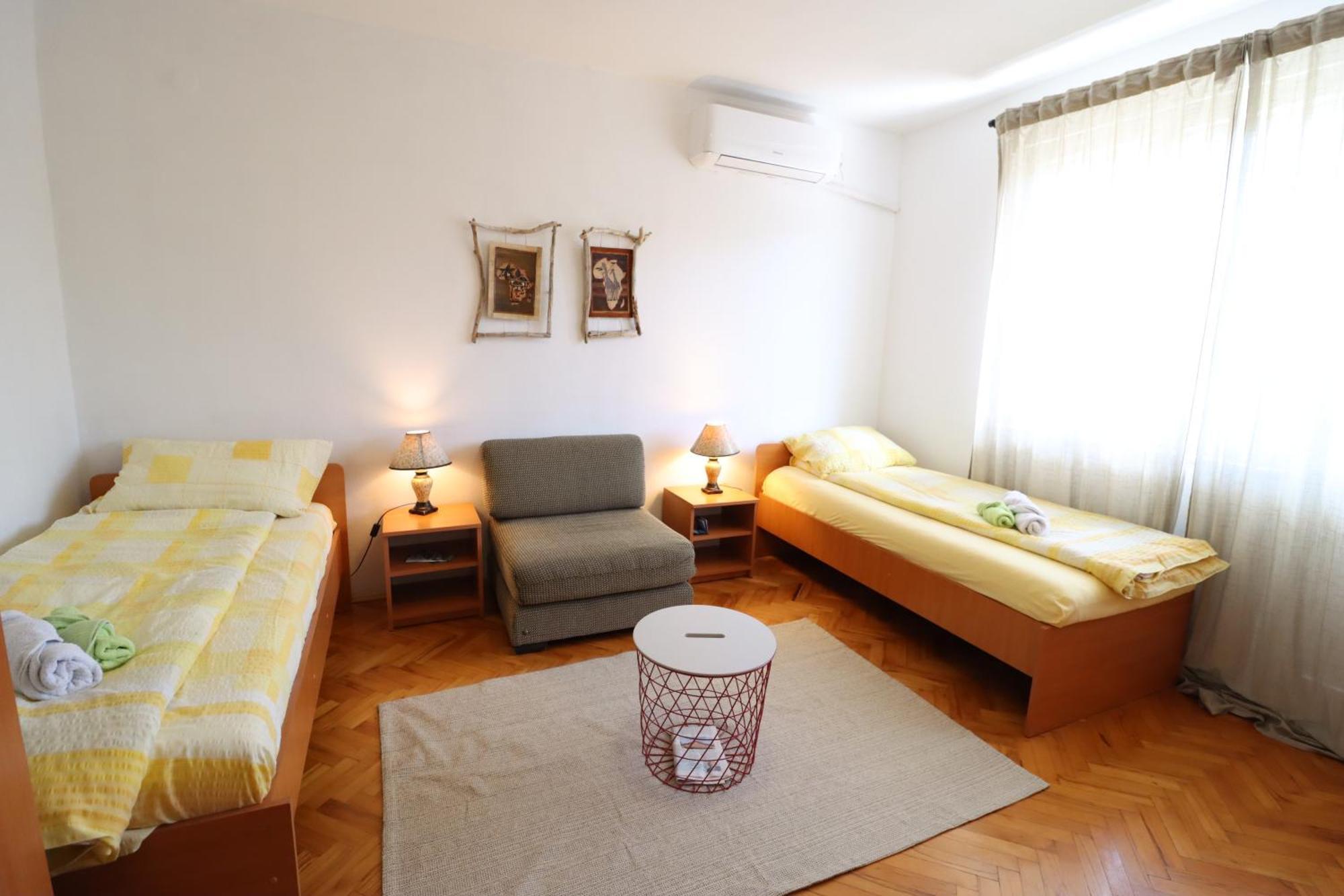 Apartmán Faris Donji Milanovac Exteriér fotografie