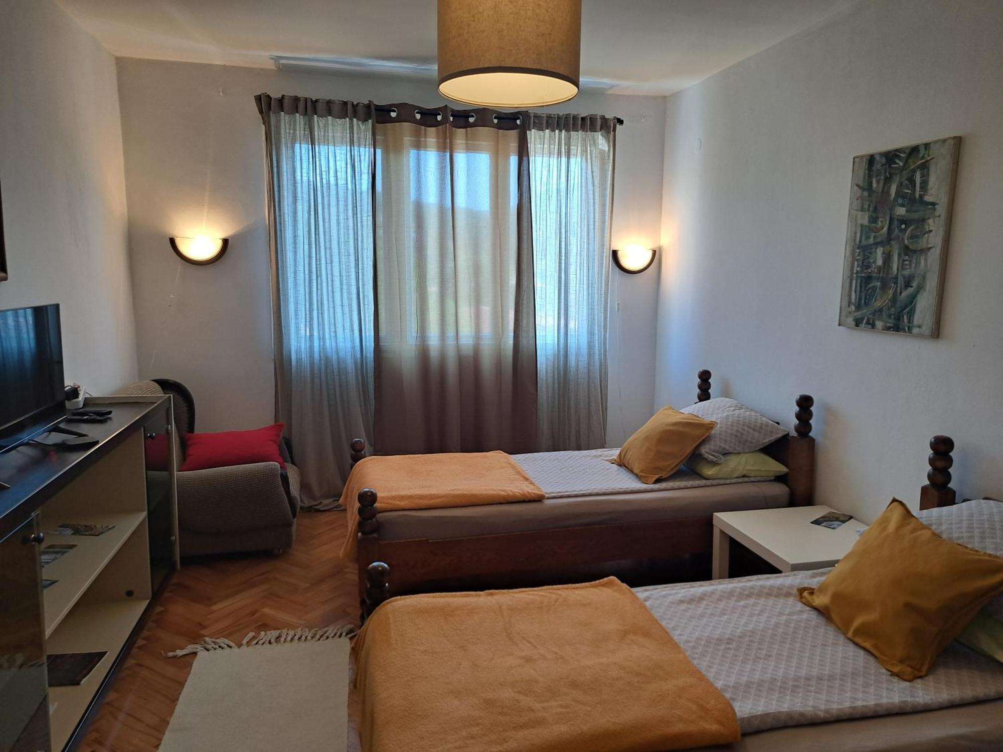 Apartmán Faris Donji Milanovac Exteriér fotografie